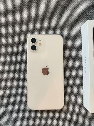iPhone 12 64 GB