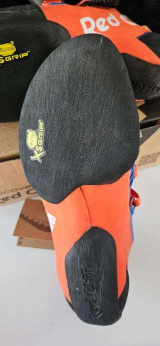 Pies de gato Red Chili Talla 38