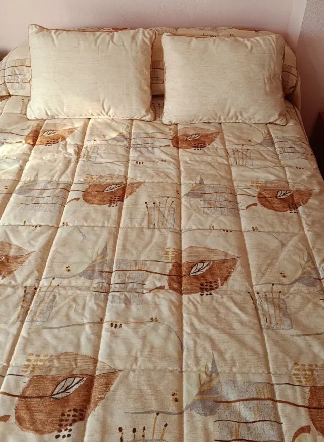 Edredón Cama 150cm Beige y Marrón