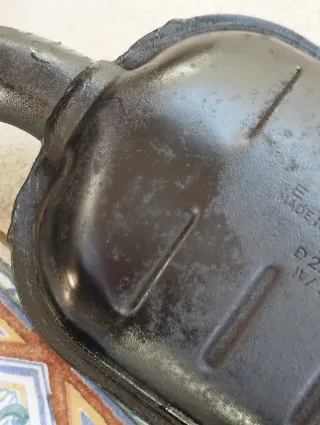 Mercedes W 123 tramo escape