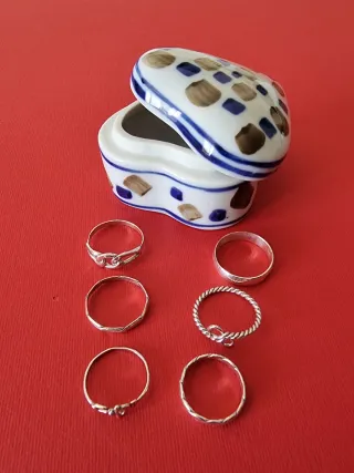 6 Anillos Plata con Cajita Porcelana