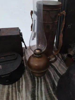 Lampada a petrolio d'epoca