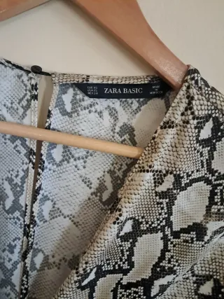 Mono kimono estampado serpiente talla XS