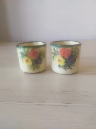 2 Vasos Vintage Cerámica Flores