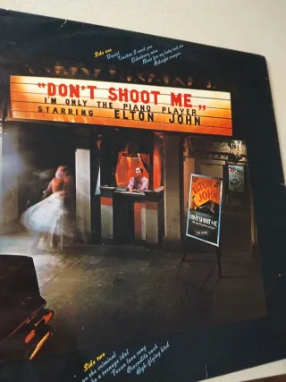 Elton John - Don't Shoot Me I'm Only lp