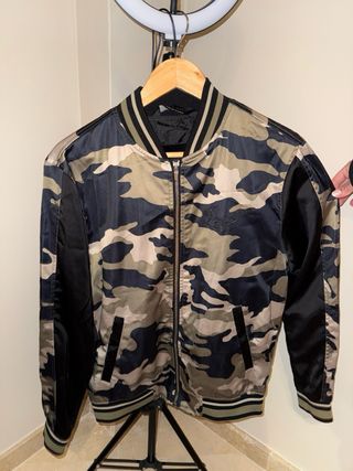 Chaqueta Puma Gris y Negra