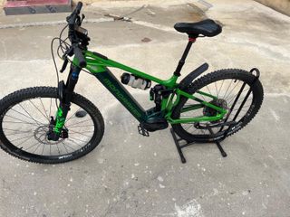 Bicicleta eléctrica Mondraker verde