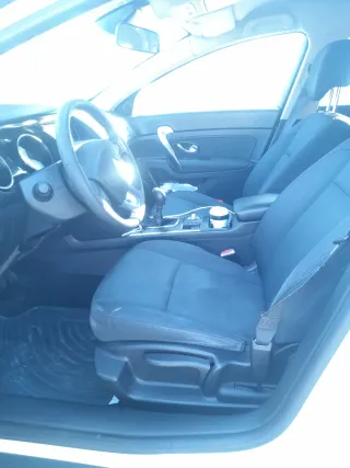 Renault Latitude 2011