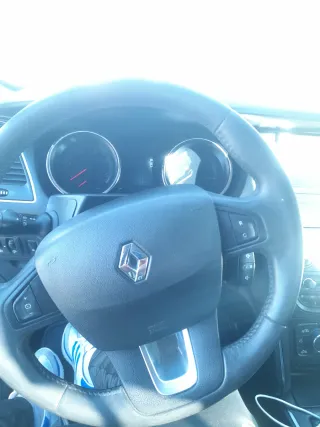 Renault Latitude 2011