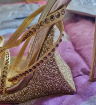 Sandalo donna Shein oro tacco alto