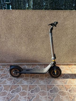 Patinete Eléctrico Cecotec Bongo