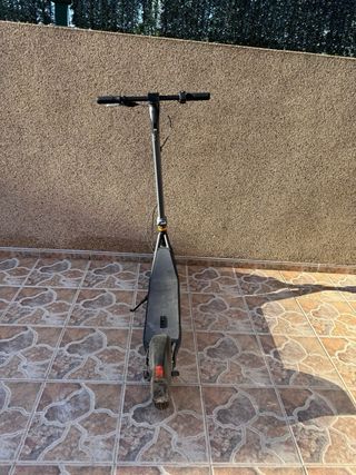 Patinete Eléctrico Cecotec Bongo