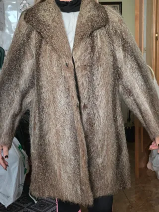 Chaqueta tres cuartos de piel