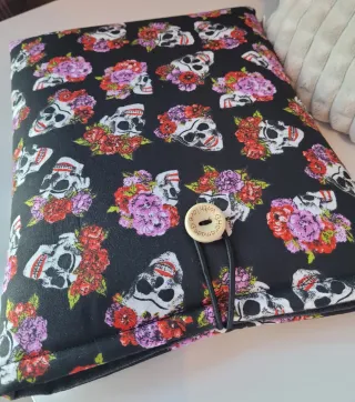 Funda para libros y marcapáginas