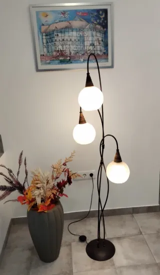 Lámpara de pie A Loja do Gato