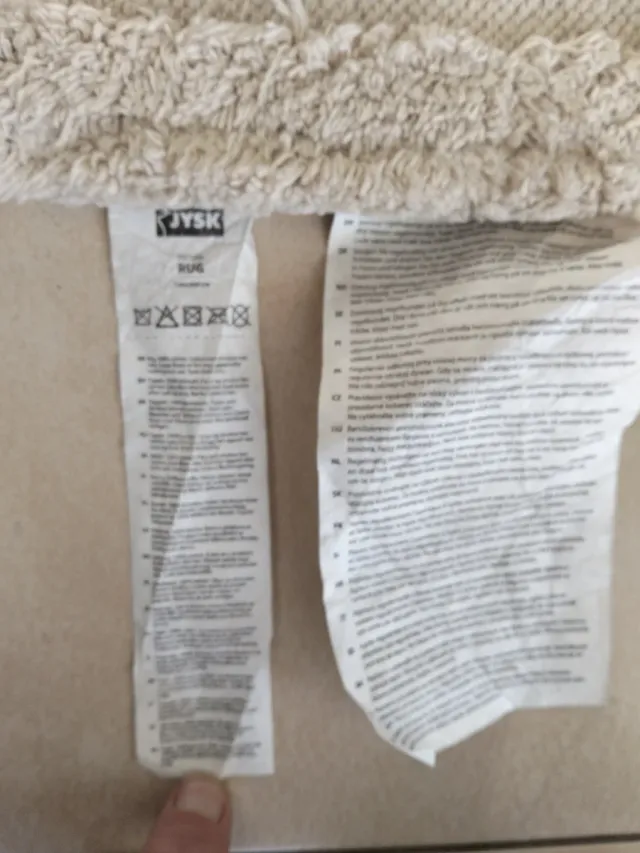 Tapete bege de algodão 100%