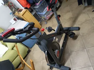 Bicicleta Spinning FITRU con pantalla