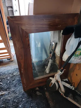 Espejo de madera y cristal