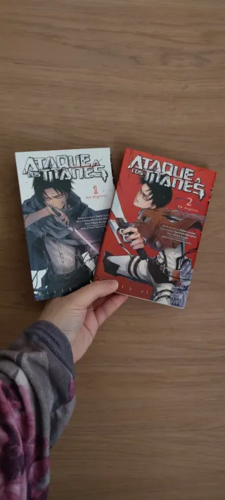 Manga Ataque a los Titanes: NO REGRETS 1 y 2