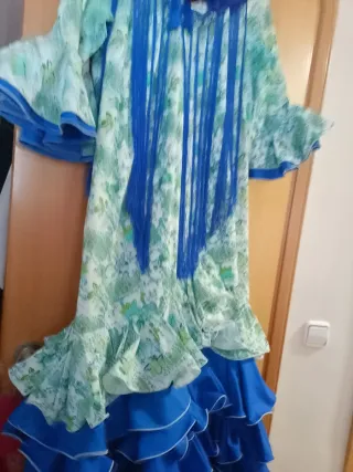 Vestido Flamenca con Volantes.  Talla 48 a 52.