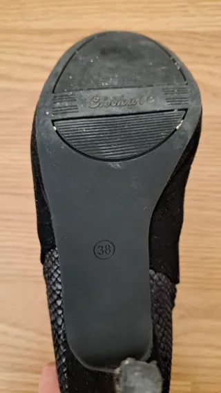 Botines CHK10 Negros Talla 38