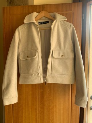 Chaqueta Zara Beige Mujer