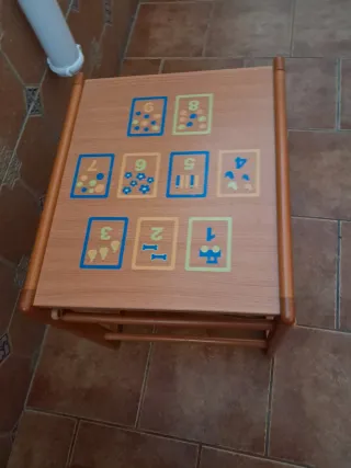 Trona de madera para bebé