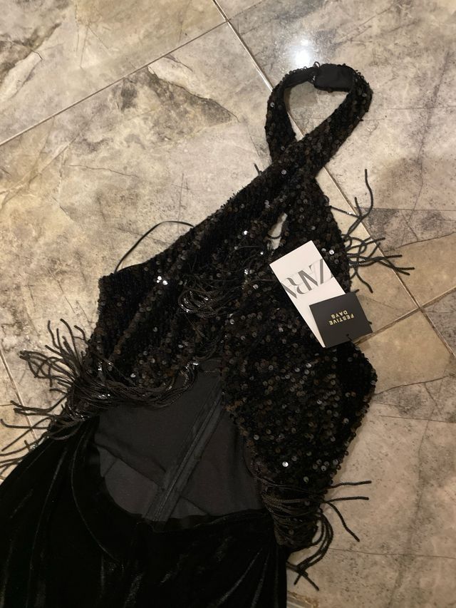 Mono Zara Terciopelo Lentejuelas Negro