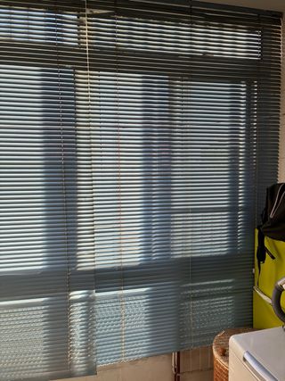 Persiane veneziane blu in alluminio