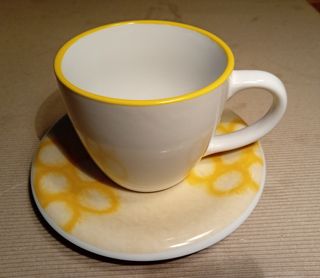 Tazze The/Latte anonime 2 e 2 Piattini Thun