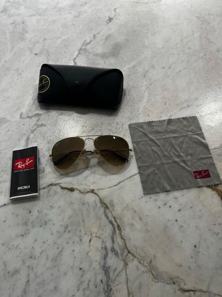 Ray-Ban Aviator doradas hombre.