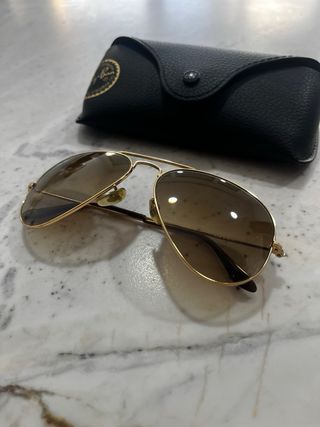 Ray-Ban Aviator doradas hombre.