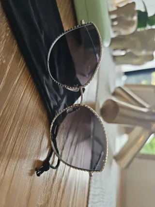 Gafas de sol Tous negras y plateadas