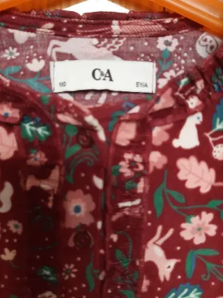 Vestido infantil estampado C&A 5-6 años 110 cm