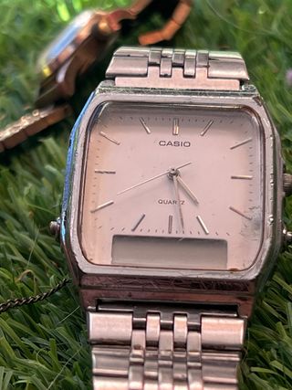 Reloj Casio Mujer Beige/Plata