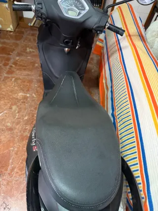 Piaggio Liberty S Negra