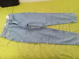 Pantalón vaquero Zara mujer talla M