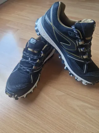Zapatillas Kalenji Kiprun Trail MT Negro Bronce