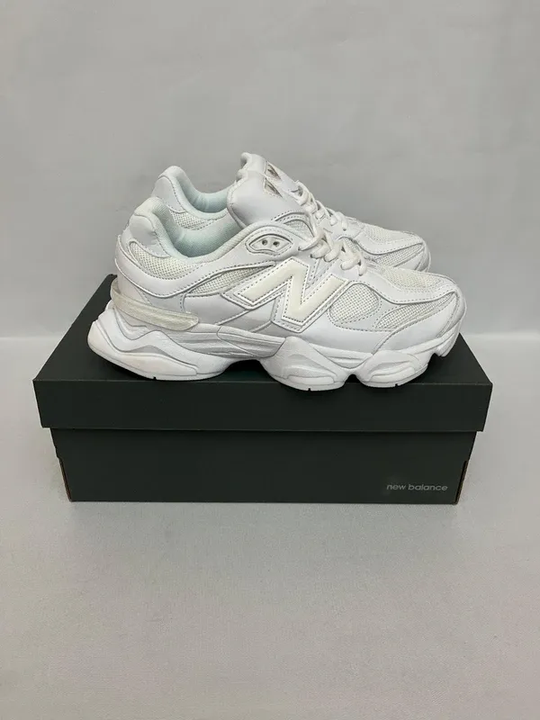 Néw Bálance 9060 Blanco Talla 36-40