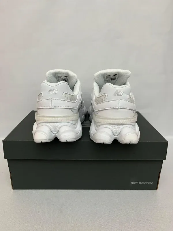 Néw Bálance 9060 Blanco Talla 36-40