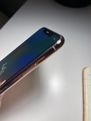 iPhone 11 Pro Max 64GB Dorado+6 fundas