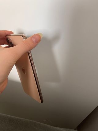 iPhone 11 Pro Max 64GB Dorado+6 fundas