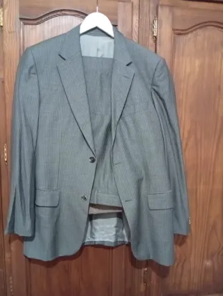 Traje Hugo Boss Gris Rayas
