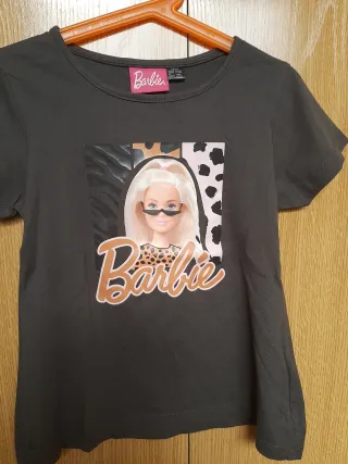 Conjunto Barbie: 2 mallas y 2 camisetas. Talla 5