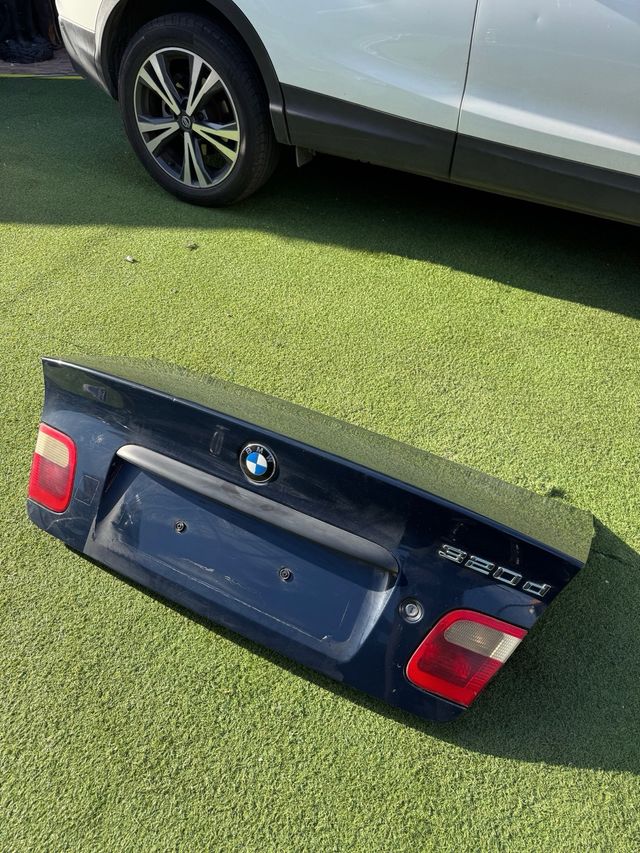 Portón Maletero BMW E46 4 Puertas Azul