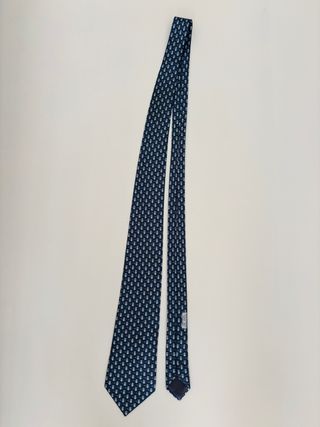 Corbata Hermés Paris 100 % seda azul pinguinos