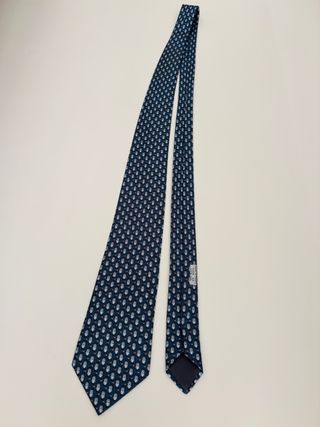 Corbata Hermés Paris 100 % seda azul pinguinos