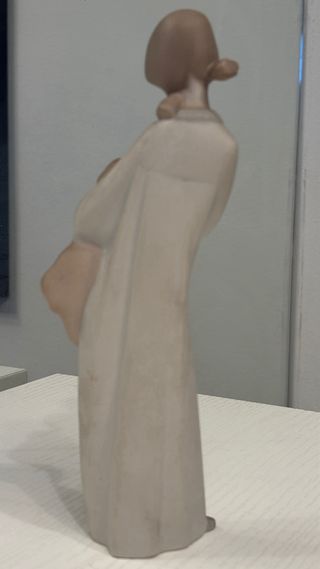 Niña con perro Lladro