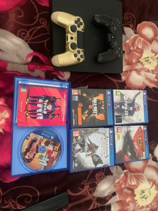PS4 Slim Negra + 2 Mandos + 5 Juegos