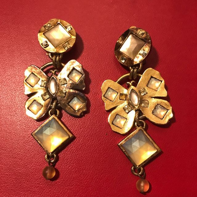 Pendientes mariposa grandes dorados